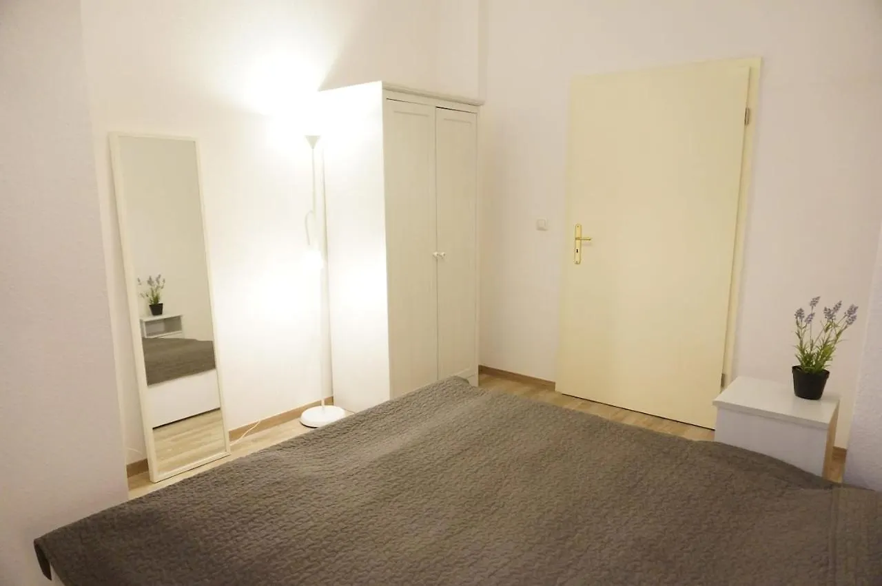 Central 2 Bedroom Flat For Families & Calm Guests Berlin Apartment