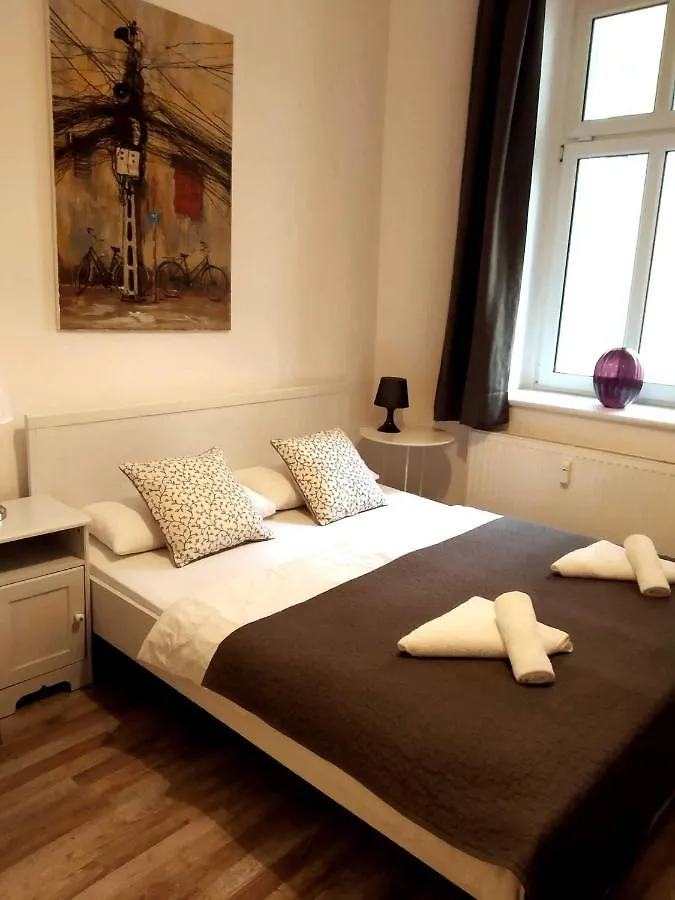 ברלין Central 2 Bedroom Flat For Families & Calm Guests 0*,  גרמניה